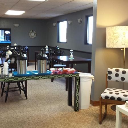 Select Inn Minot Luaran gambar